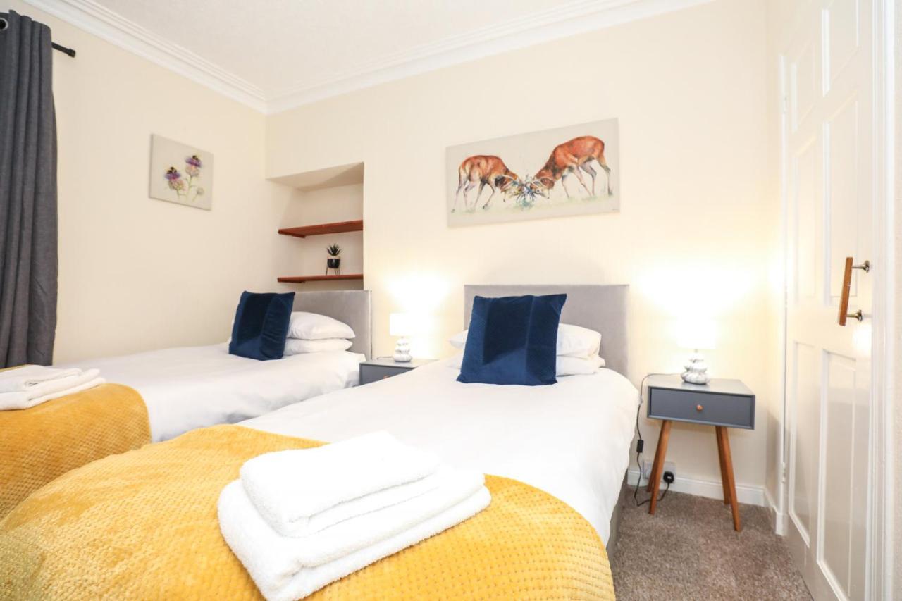 Modern Guest House - Central Inverness - Complimentary Snacks - Free Parking Esterno foto