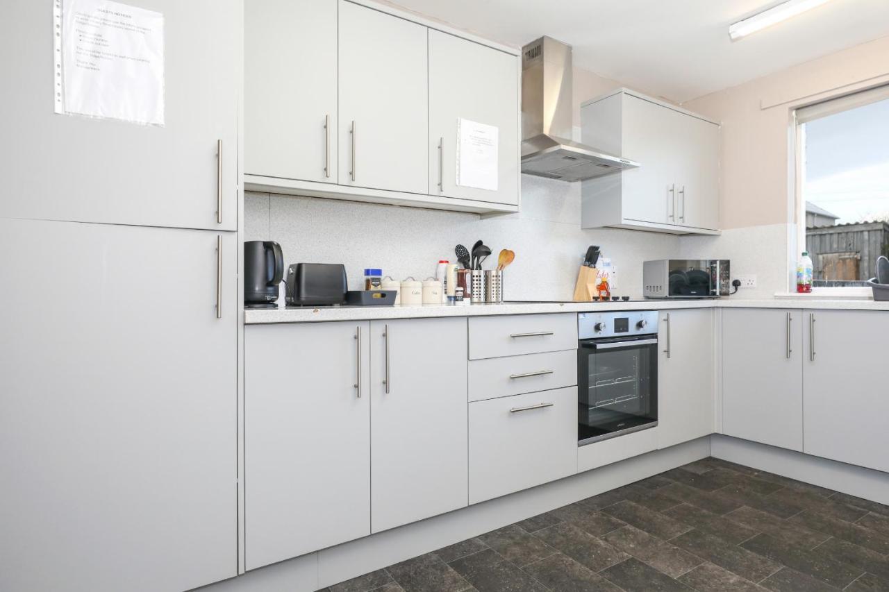 Modern Guest House - Central Inverness - Complimentary Snacks - Free Parking Esterno foto