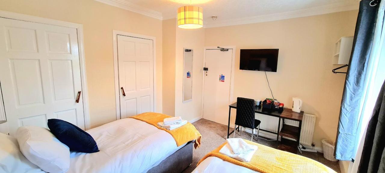 Modern Guest House - Central Inverness - Complimentary Snacks - Free Parking Esterno foto