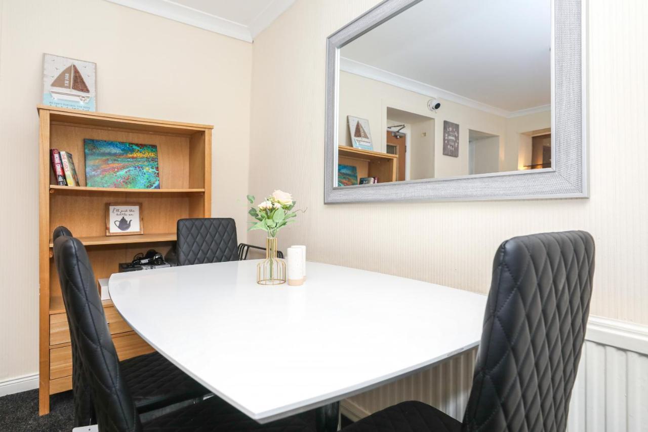 Modern Guest House - Central Inverness - Complimentary Snacks - Free Parking Esterno foto
