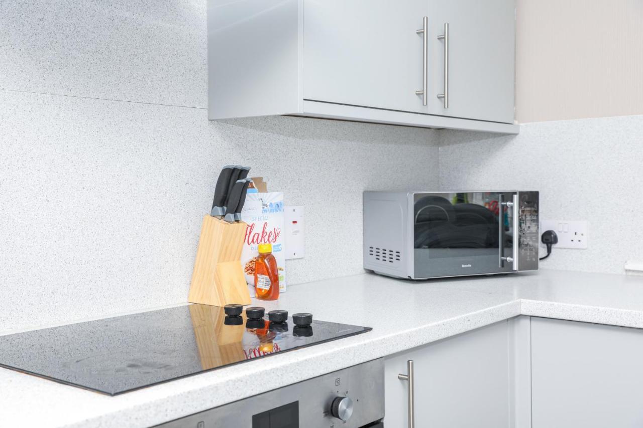 Modern Guest House - Central Inverness - Complimentary Snacks - Free Parking Esterno foto